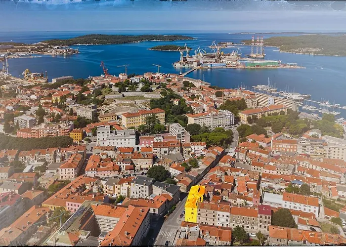 Cave Design 公寓 *